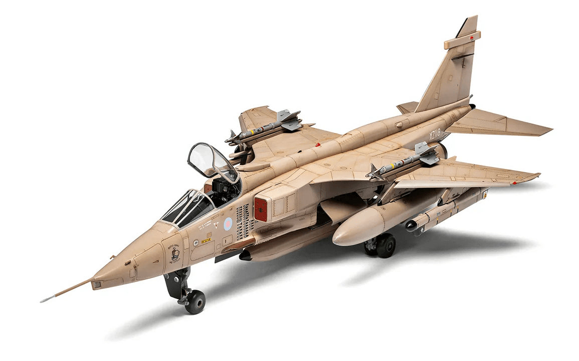 Airfix SEPECAT Jaguar GR.1/GR.1A  1/48 Model Kit A11010 desert storm