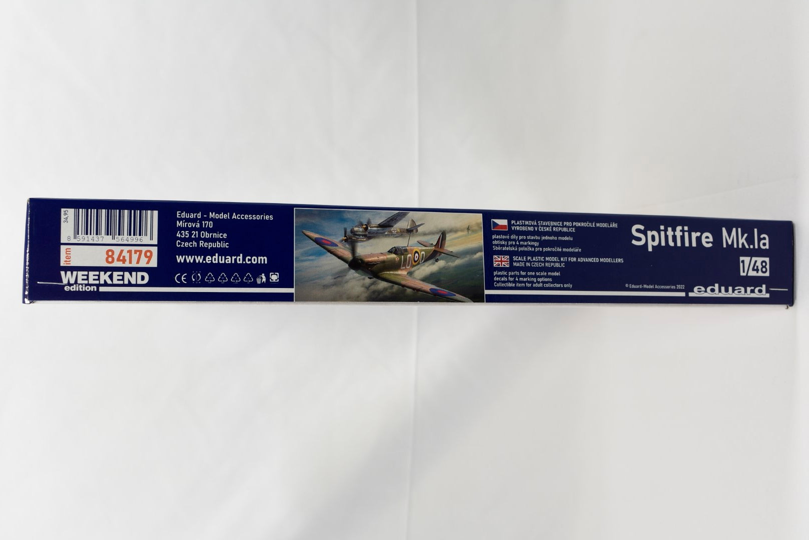 Eduard 1/48 Spitfire Mk.Ia Weekend Edition Model Kit 84179 box