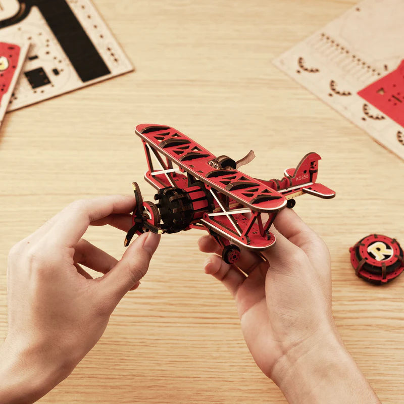 Rokr Gravity Swing Sky Captain Wooden Model Kit MCD01 assembly