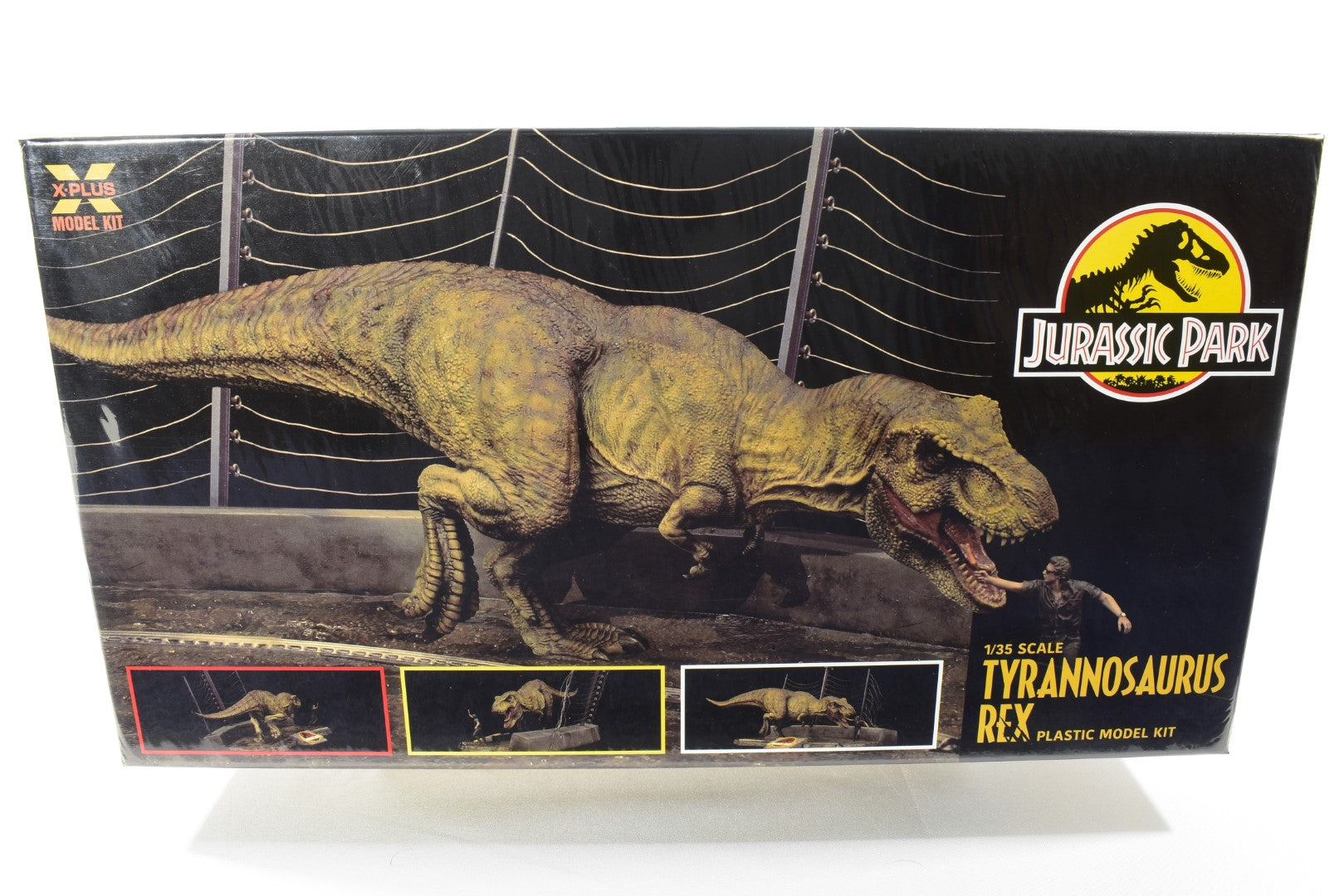 X-Plus 1/35 Jurassic Park Tyrannosaurus Rex T-Rex Plastic Model Kit