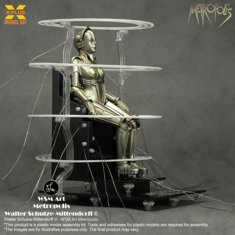 X-Plus Models Metropolis Machinenmensch Maria Seated Version 1/8 scale model kit right side