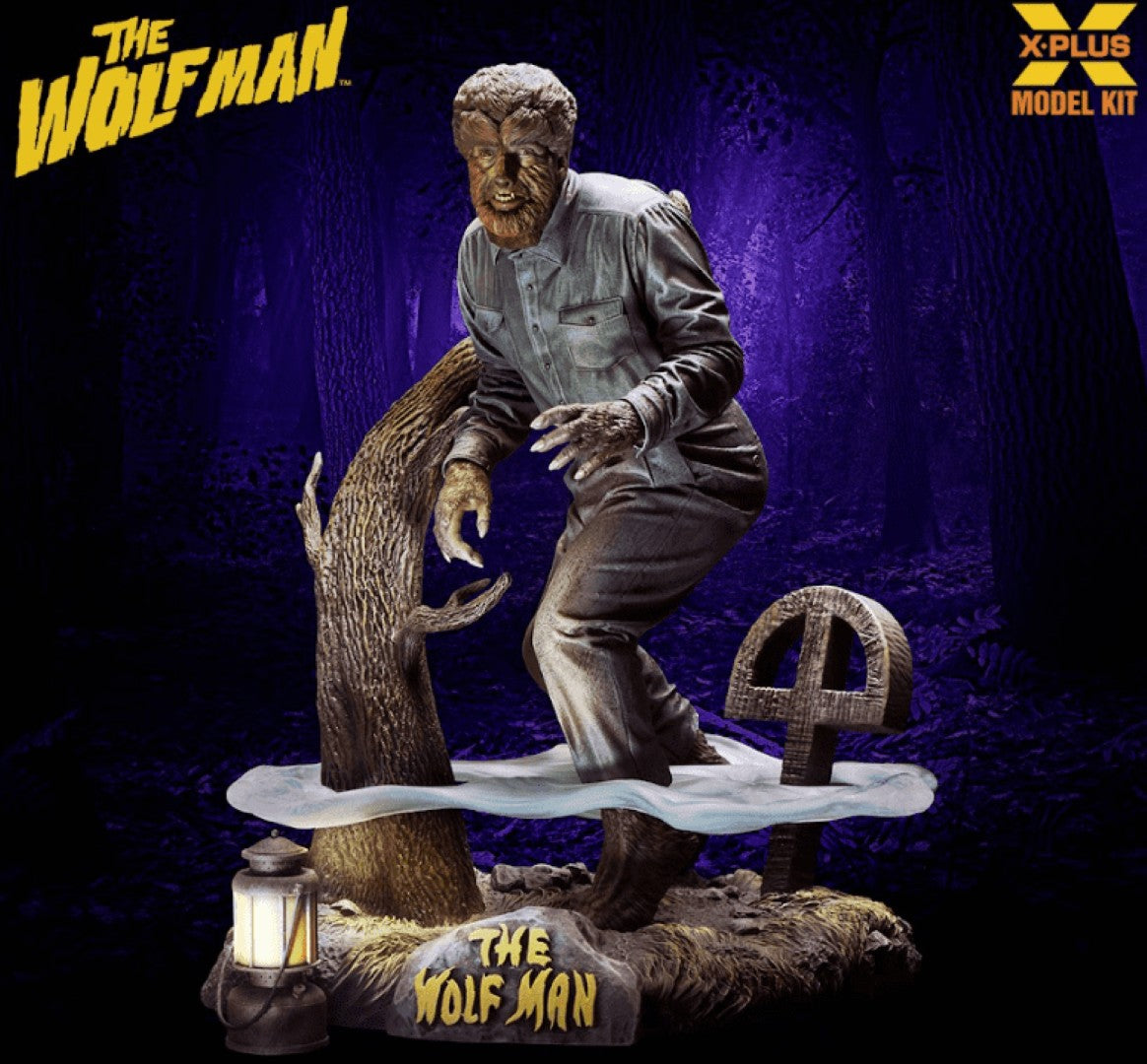 X-Plus models statue of The Wolf Man on a stand with fog