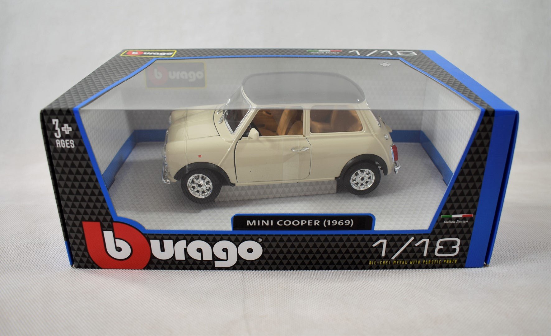 Bburago Mini Cooper 1969 1/18 Diecast Model