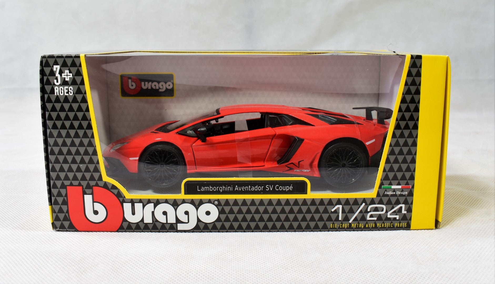 Bburago Lamborghini Aventador SV Coupe 1/24 Diecast