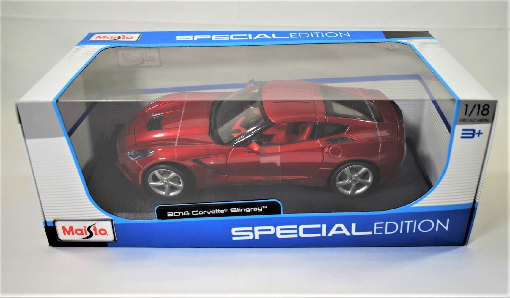 Maisto 1/18 Corvette Stingray 2014 Red Diecast model
