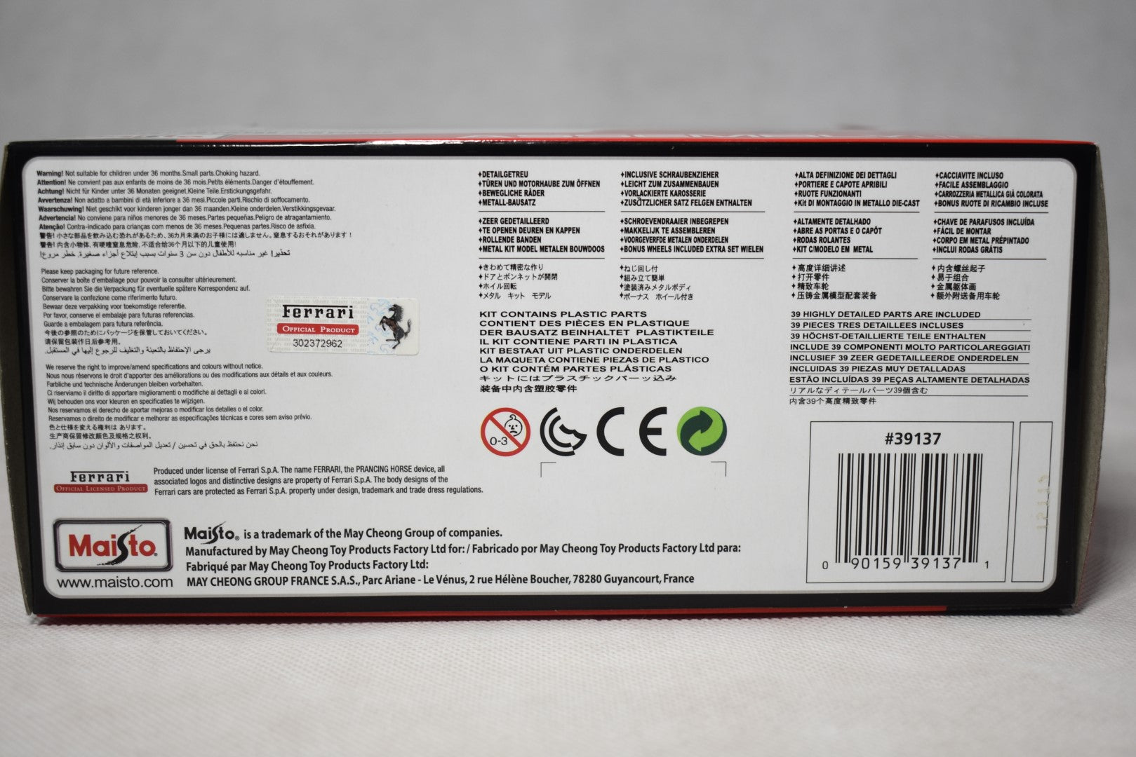 Maisto Assembly Line Ferrari SF90 Stradale 1/24 diecast model kit box