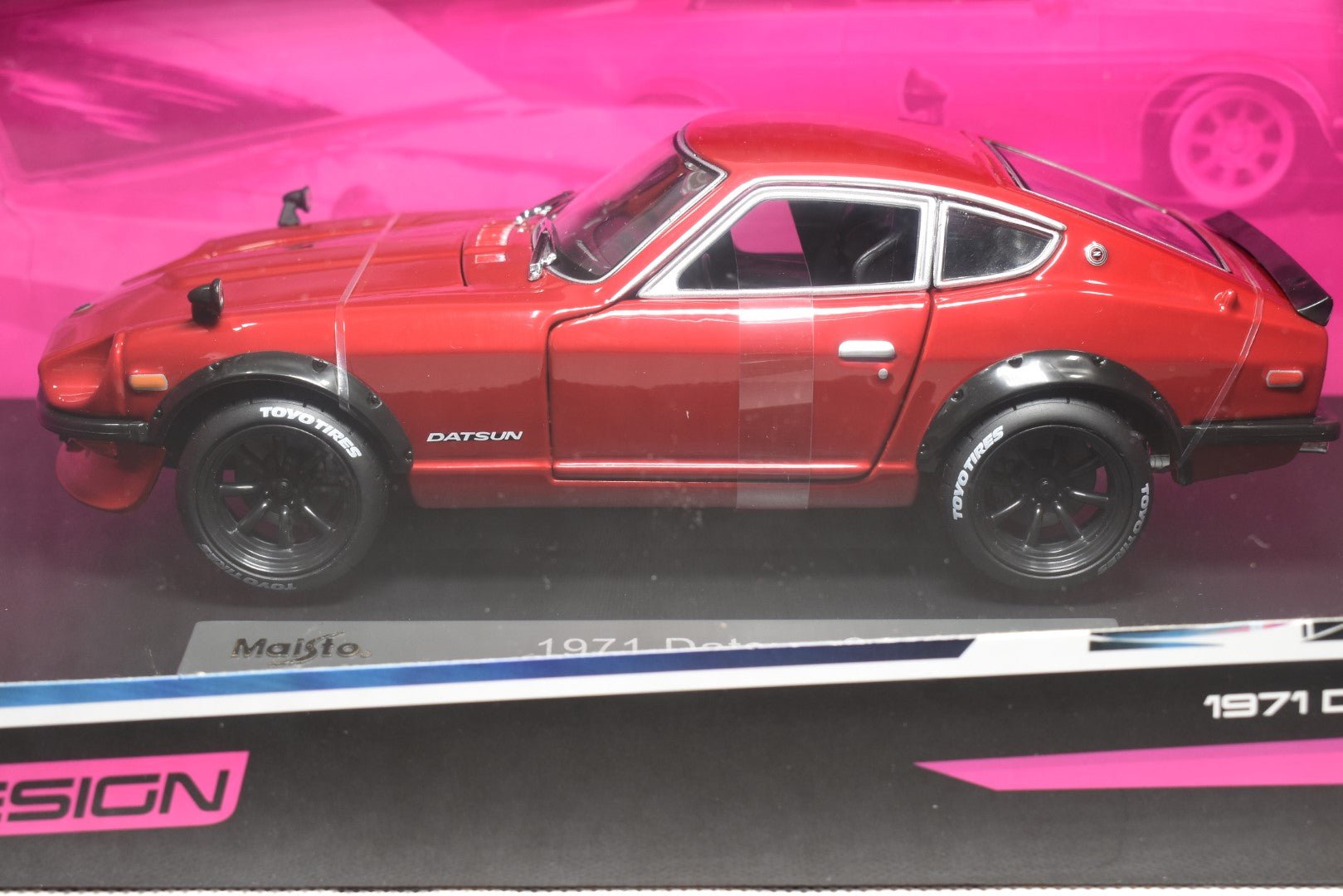 Maisto 1971 Datsun 240Z 1/18 diecast model