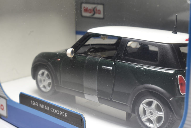 Maisto Mini Cooper BMW 1/24 diecast model back