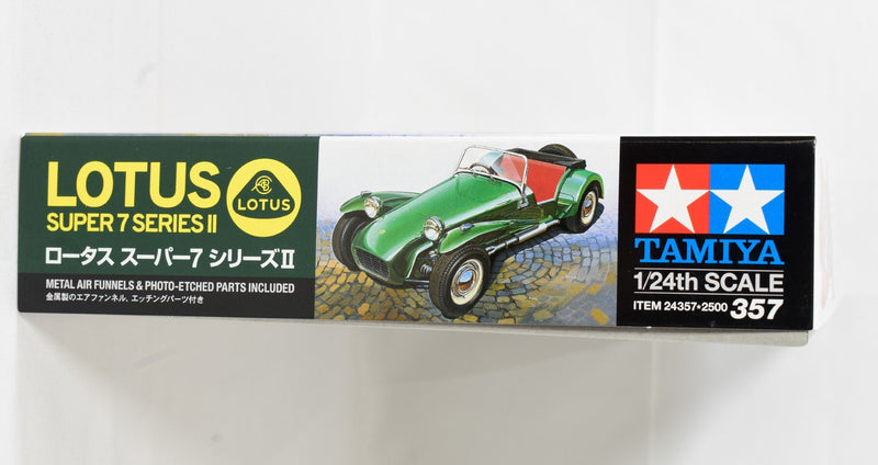 Tamiya Lotus Super 7 Series II 1/24 Model side