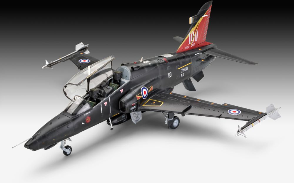 Plastic model kits Hawk T2