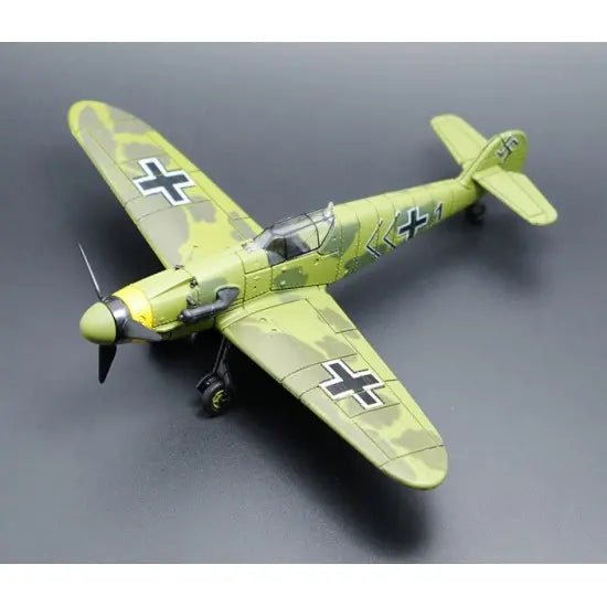 4D Model Messerschmitt BF-109 1/48 Scale Snap Fit Model Kit pre-painted No.1