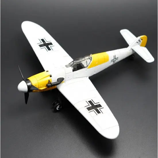 4D Model Messerschmitt BF-109 1/48 Scale Snap Fit Model Kit pre-painted No.4