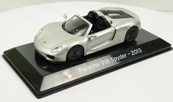 Jouet - Bburago - Porsche 918 Spyder - Modèle réduit - Blanc - À partir