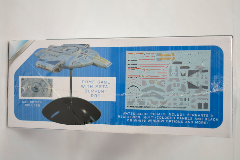 Polar Lights Star Trek U.S.S. Defiant Deep Space NineNX-74205 1/1000 scale Snap-it model kit display stand