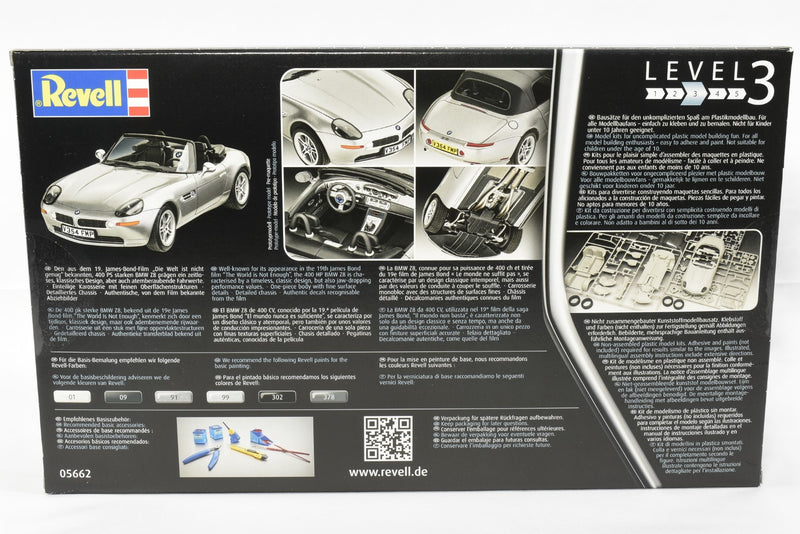 Revell James Bond 007 The World is not Enough BMW Z8 1/24 scale plastic model kit box