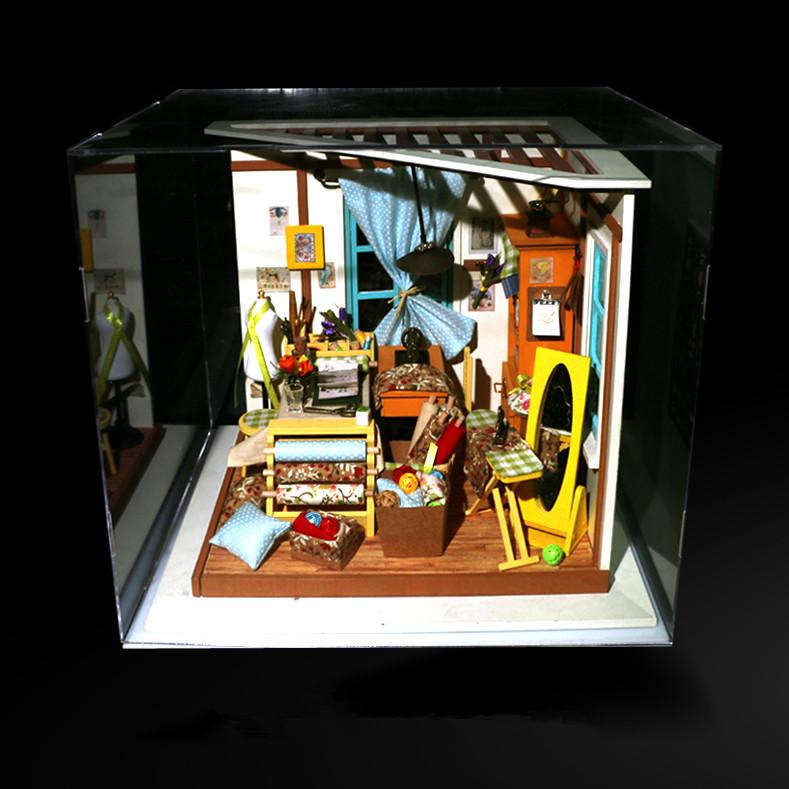 Robotime Dust Cover DIY House Display Case DF01M with house