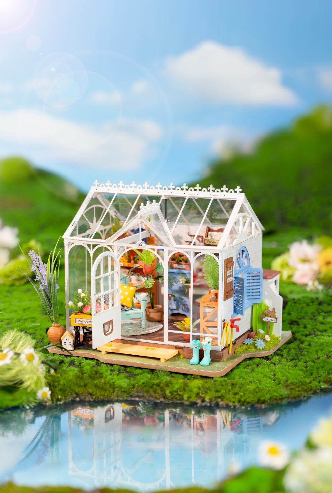 Rolife DIY Minature House Dreamy Garden House Model Kit DG163 built