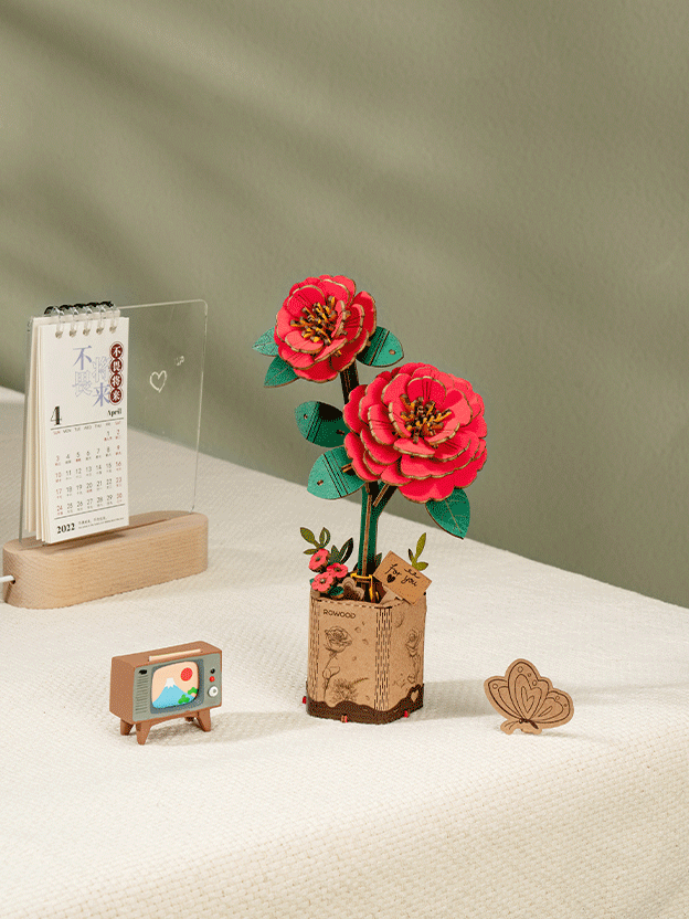 Robotime Rowood Red Camellia Wooden Flower Craft Kit TW031 display