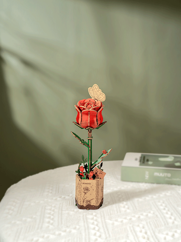 Robotime Rowood Red Rose Wooden Flower Craft Kit TW042 display