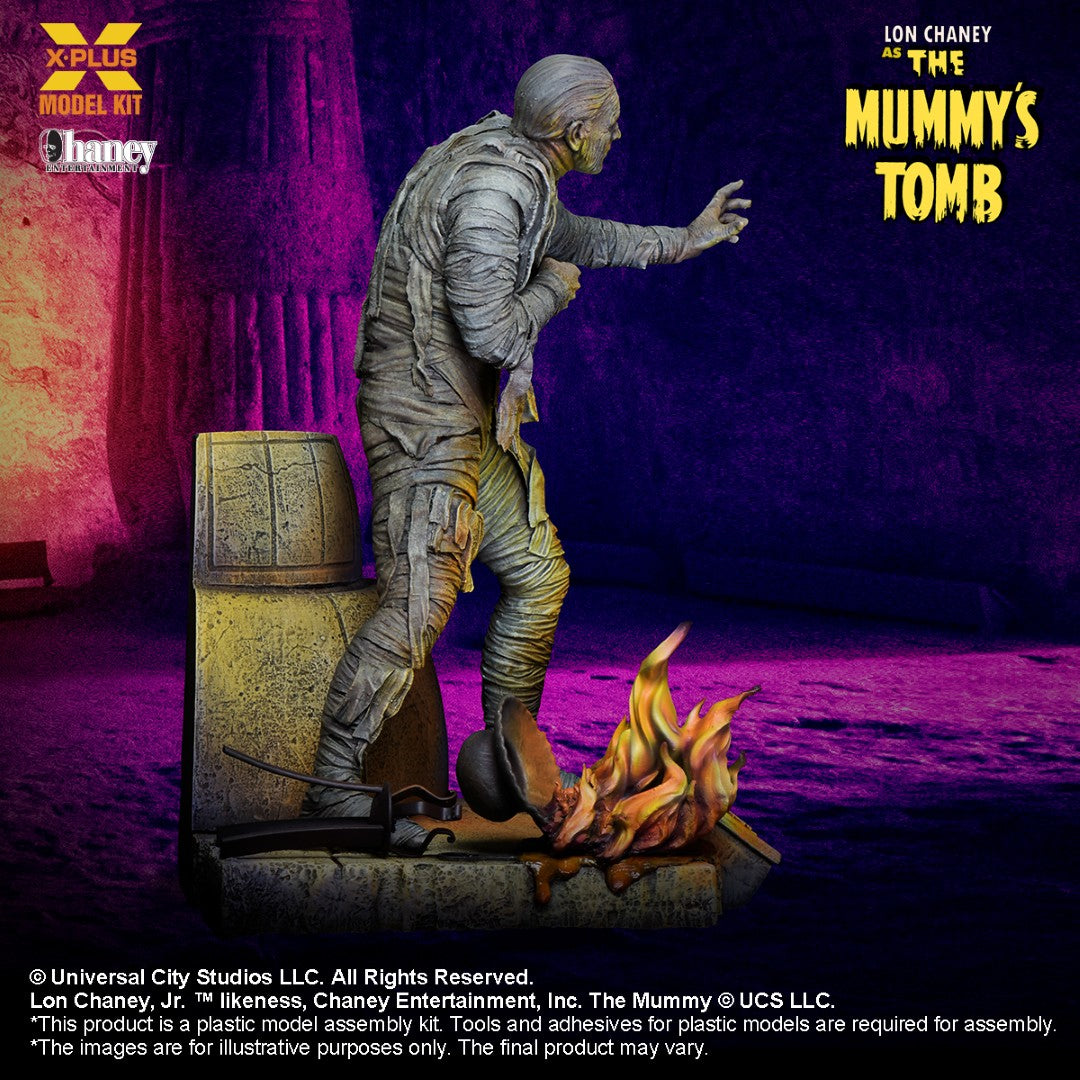 x-plus models 1/8 scale Lon Chaney in The Mummy's Tomb Plastic model kit side view