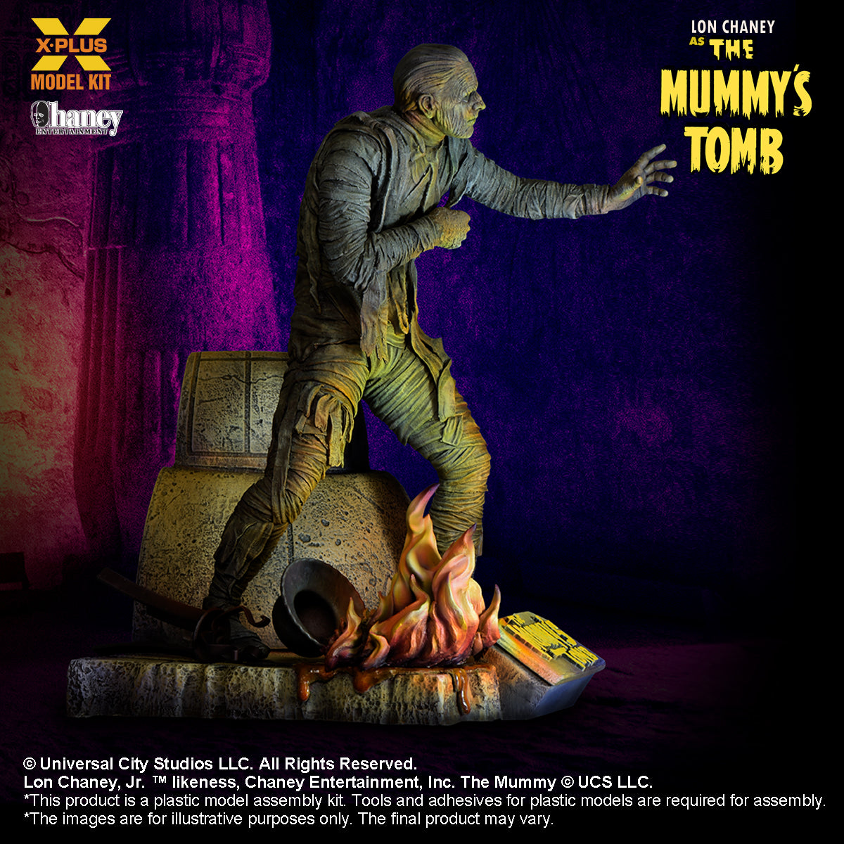 x-plus models 1/8 scale Lon Chaney in The Mummy's Tomb Plastic model kit right side with fire