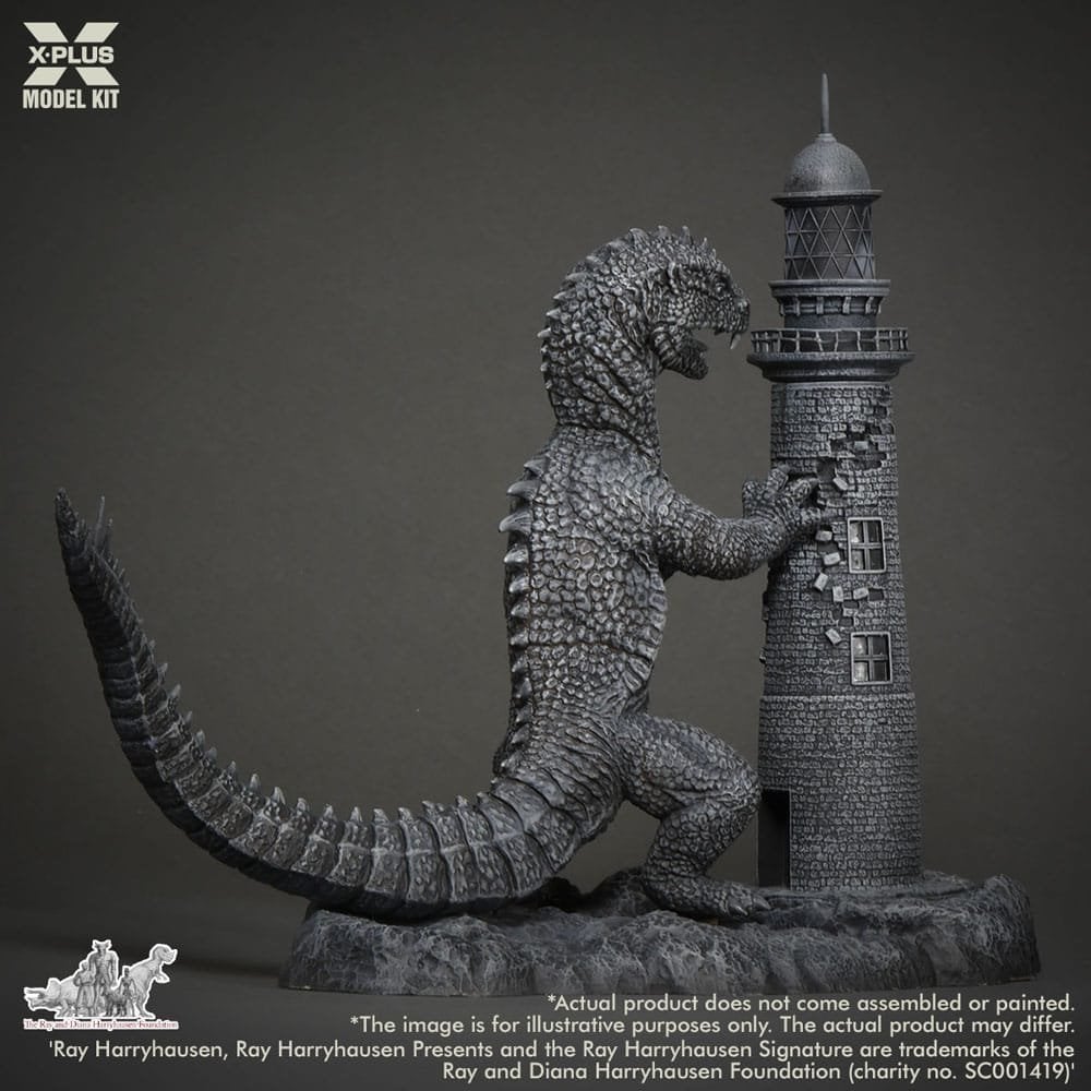 X-Plus Rhedosaurus The Beast From 20,000 Fathoms Model Kit