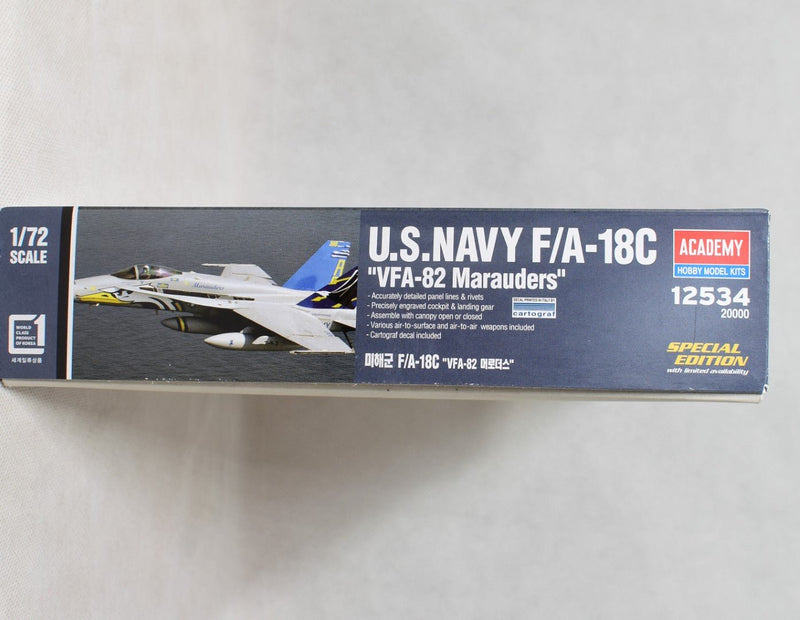Academy US Navy FA-18C Marauders box