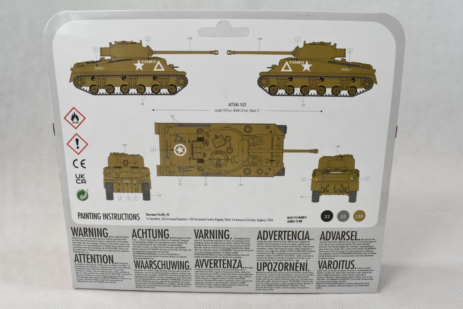 Airfix Sherman Firefly 1/72 Model Starter Set box