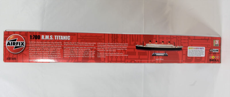 Airfix RMS Titanic 1/700 Model Gift Set side