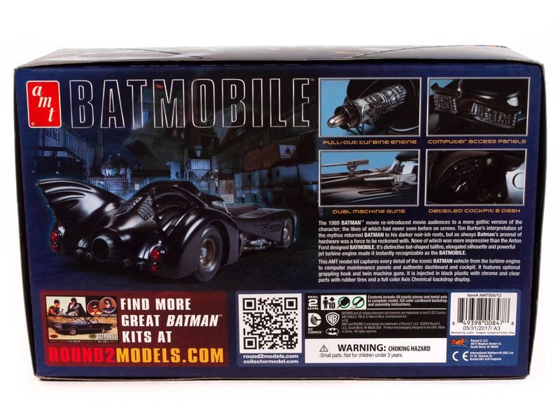AMT Batmobile 1989 Tim Burton Movie 1/25 Scale Model Kit with backdrop box