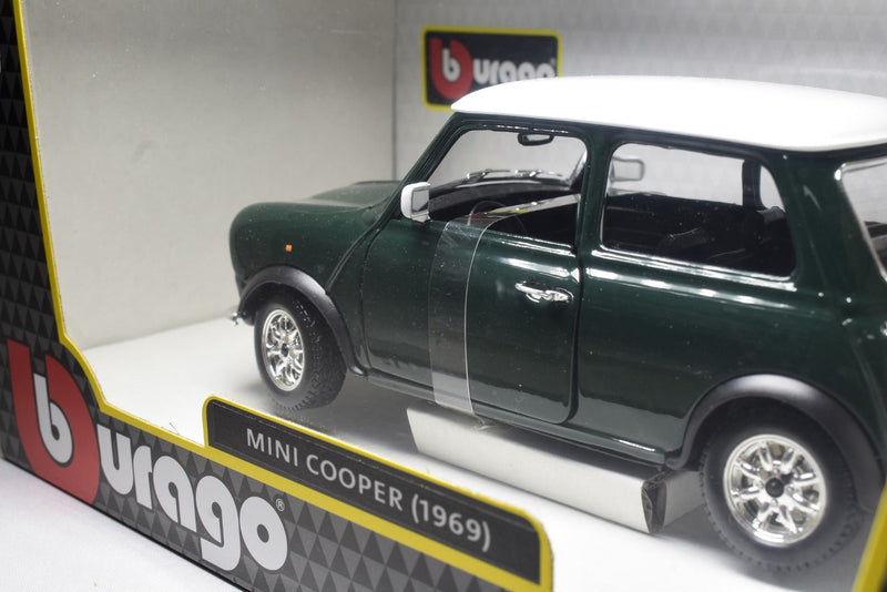 Bburago Mini Cooper 1969 1/24 Diecast Model back