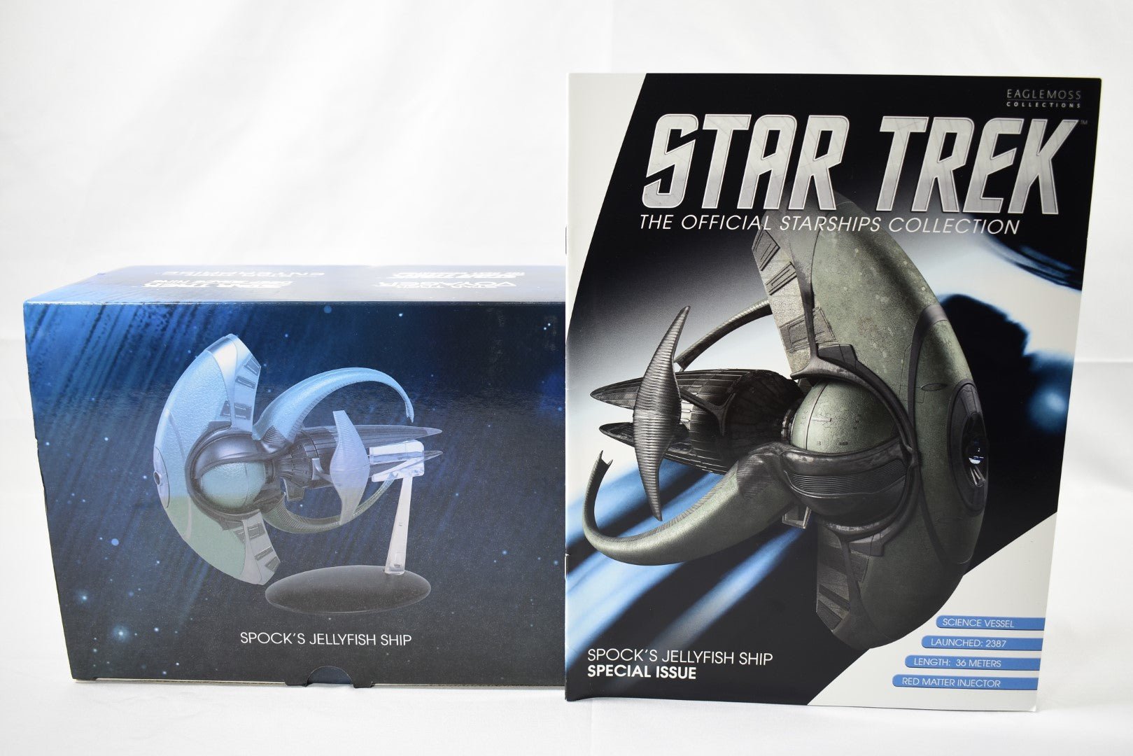 Eaglemoss Star Trek Spock's Jellyfish Ship model and Magazine