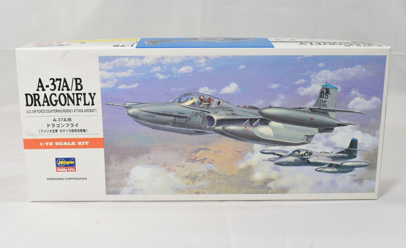 Hasegawa A-37 Dragonfly Cessna 1:72 model
