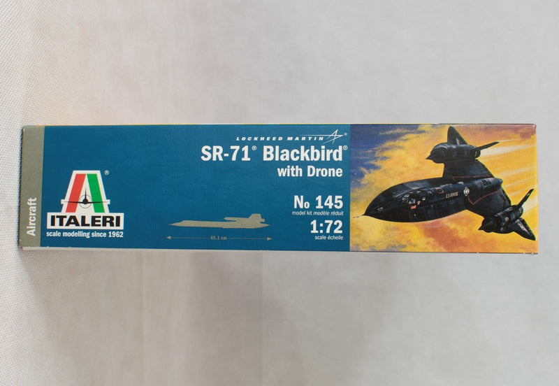 Italeri SR-71 Blackbird with Drone 1/72 Model Kit 145