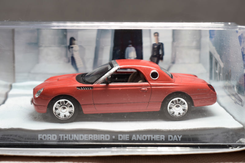 Jmaes Bond in Motion Car Collection Ford Thunderbird Jinx Die Another Day Eaglemoss Fabbri