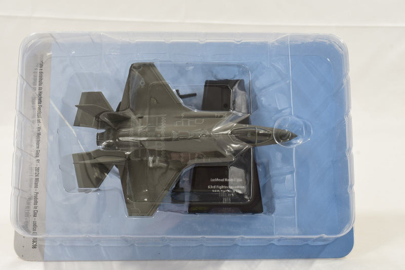 Hachette F-35A Lightning diecast model plane box