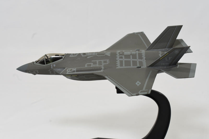 Hachette F-35A Lightning diecast model plane top