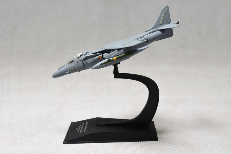 Hachette BAe Harrier 1/100 Scale Diecast Model side