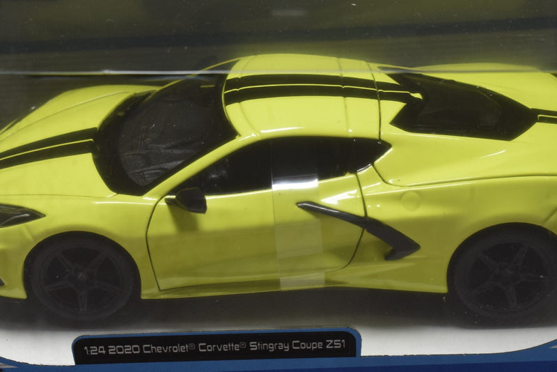 Maisto 1/24 2020 Corvette Stingray Coupe Z51 Diecast Model side