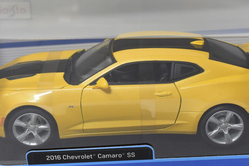 Maisto 2016 Chevrolet Camaro SS 1/18 diecast model side