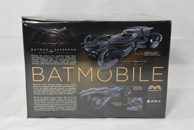 Moebius Models Batmobile BVS Batman V Superman 1/25 Model Kit back