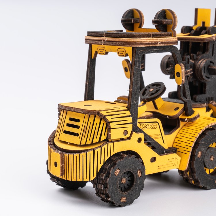 Rokr Forklift Truck Wooden Model Kit TG413K back