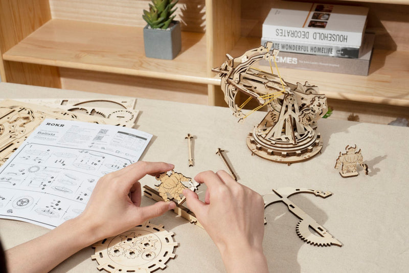 Rokr Siege Heavy Ballista Wooden Puzzle model kit KW401 being assembled