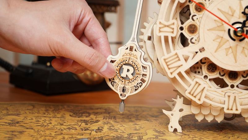 Rokr Owl Clock Wooden Model Kit LK503 pendulum