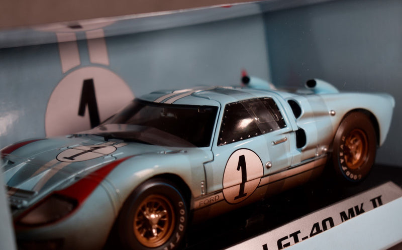 Shelby Collectibles 1966 GT40 Ken Miles End Race Dirty version front